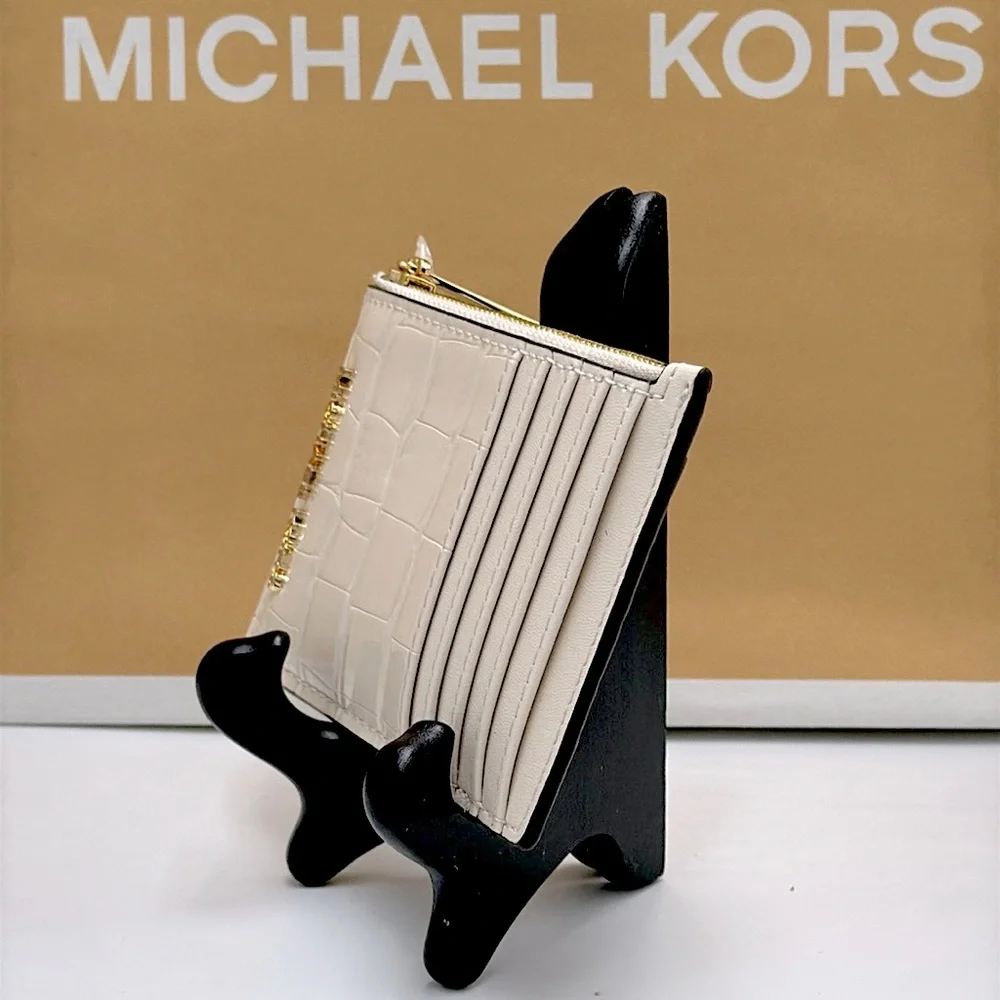 MICHAEL KORS JET SET TRAVEL MEDIUM TZ CARD CASE IN LIGHT CREAM